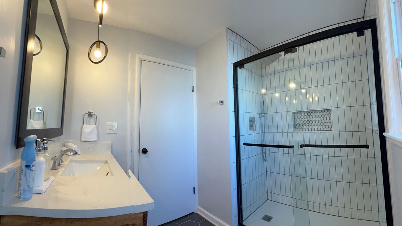 Photo of Bathroom in DeKalb