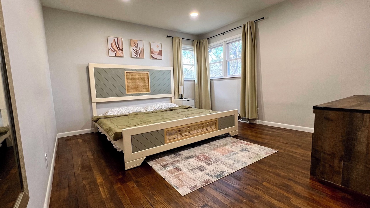 Photo of Bedroom in DeKalb