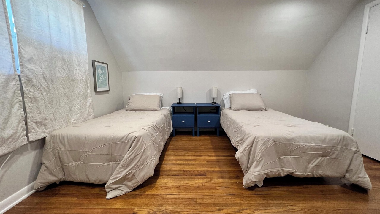 Photo of Bedroom in DeKalb