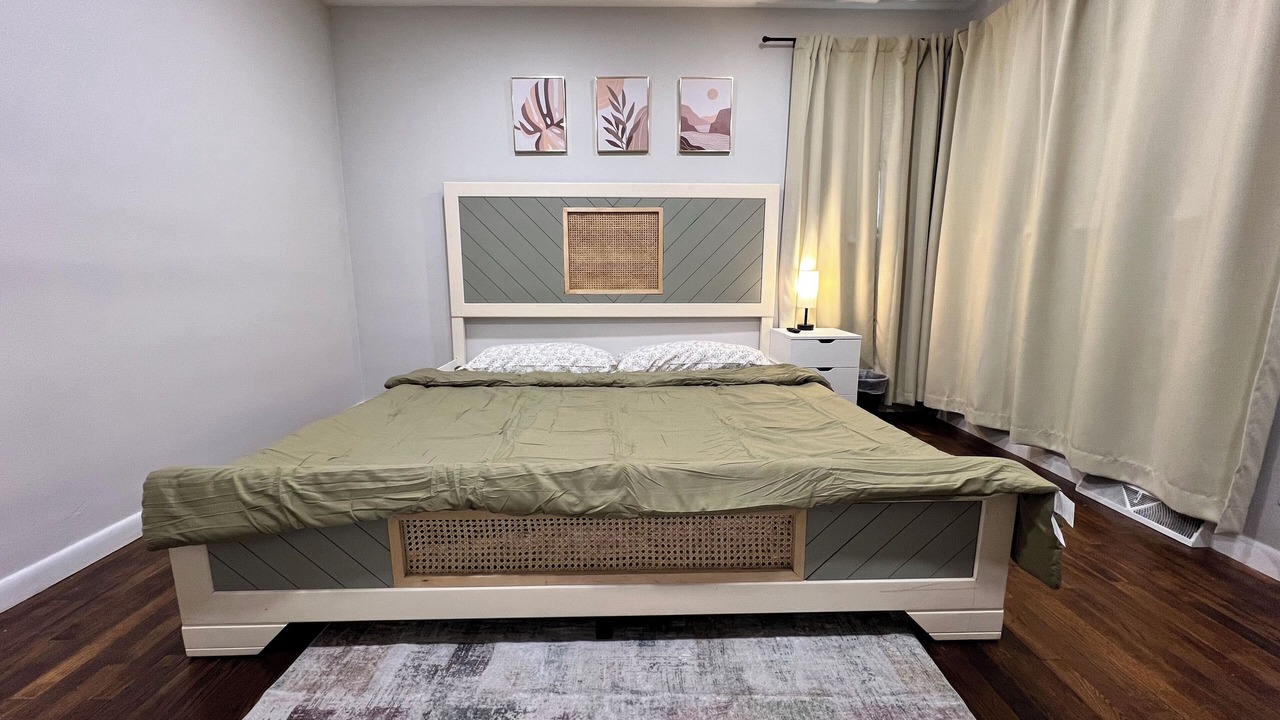 Photo of Bedroom in DeKalb