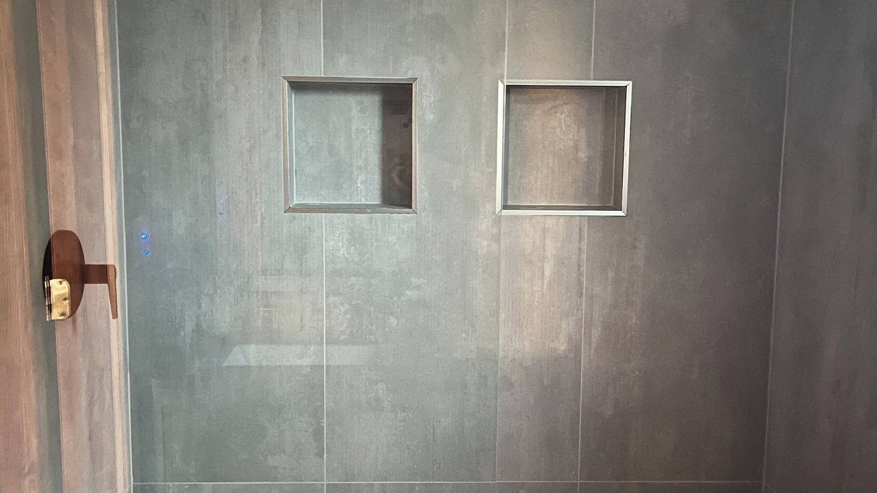Photo of Bathroom in Fox Lake