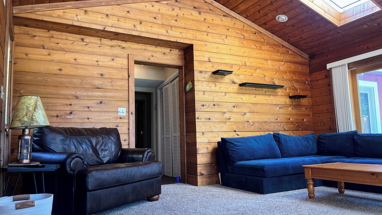 Photo of Livingroom in Fox Lake