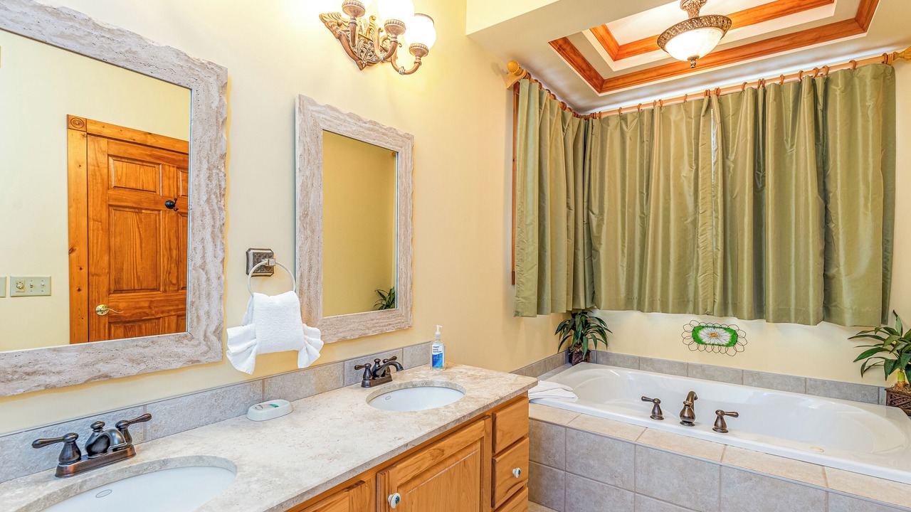 Photo of Bathroom in Galena