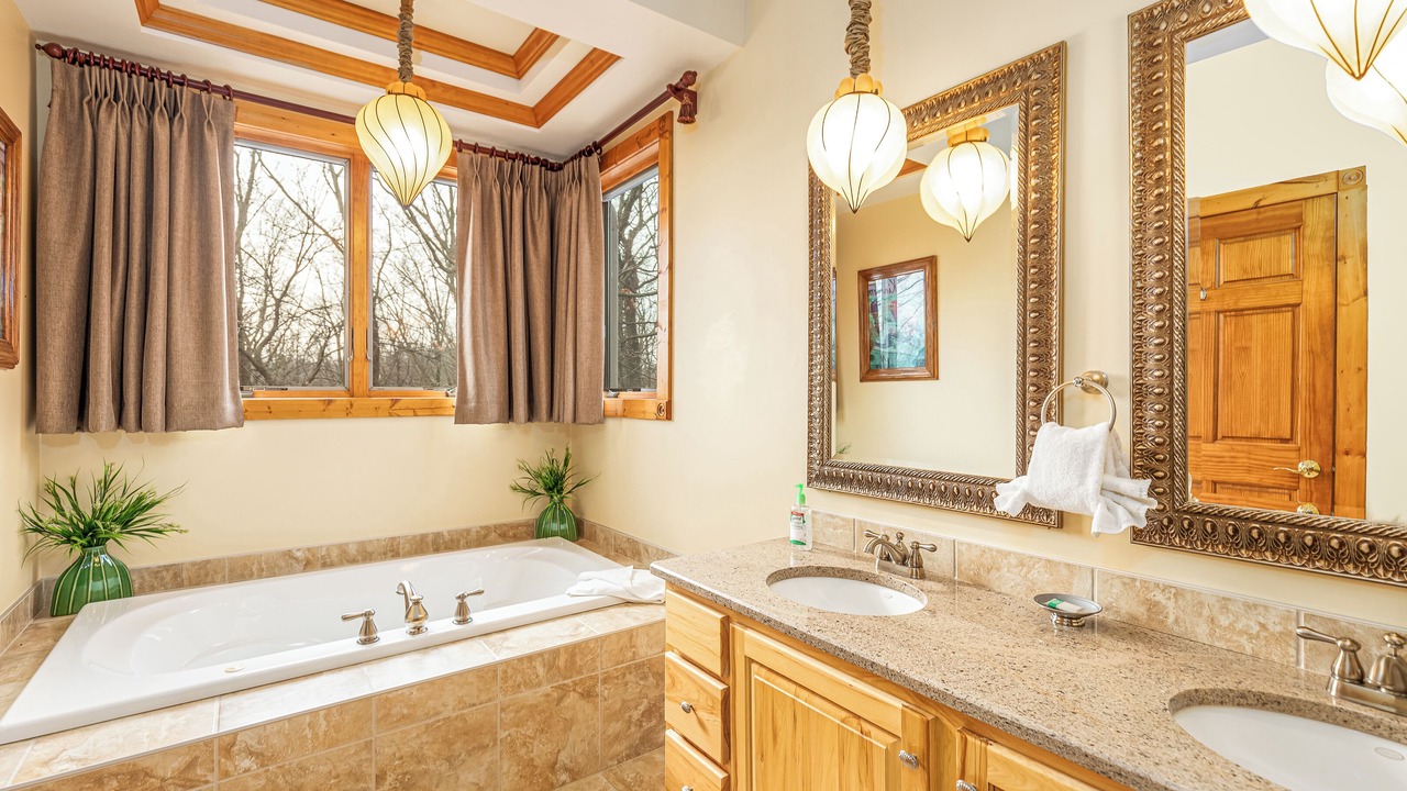 Photo of Bathroom in Galena
