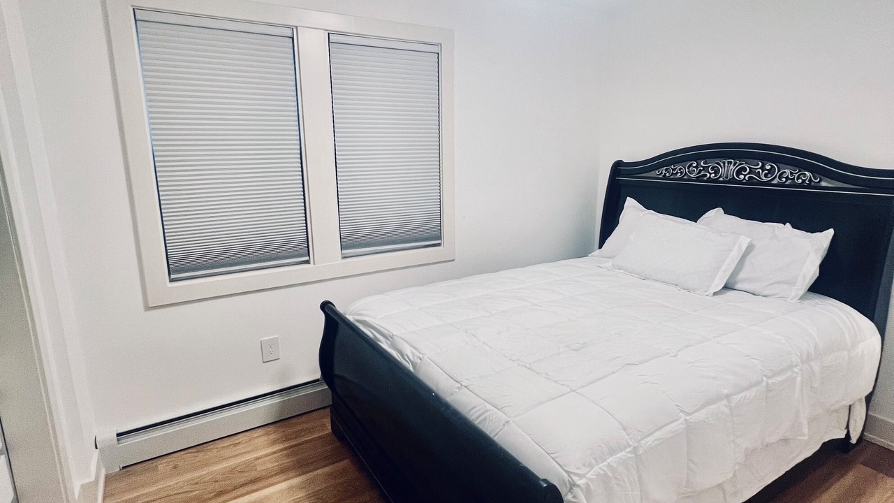 Photo of Bedroom in Irving Park