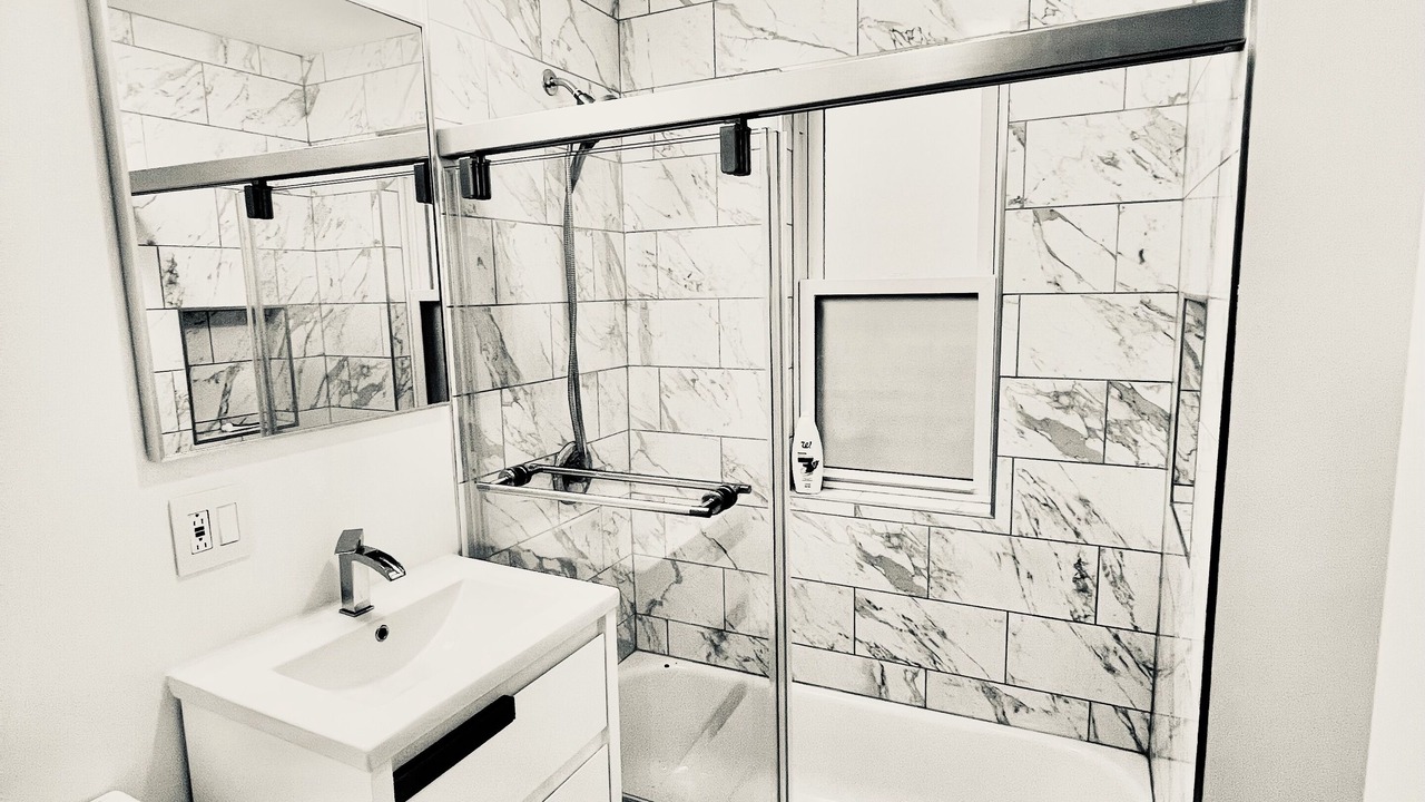 Photo of Bathroom in Irving Park
