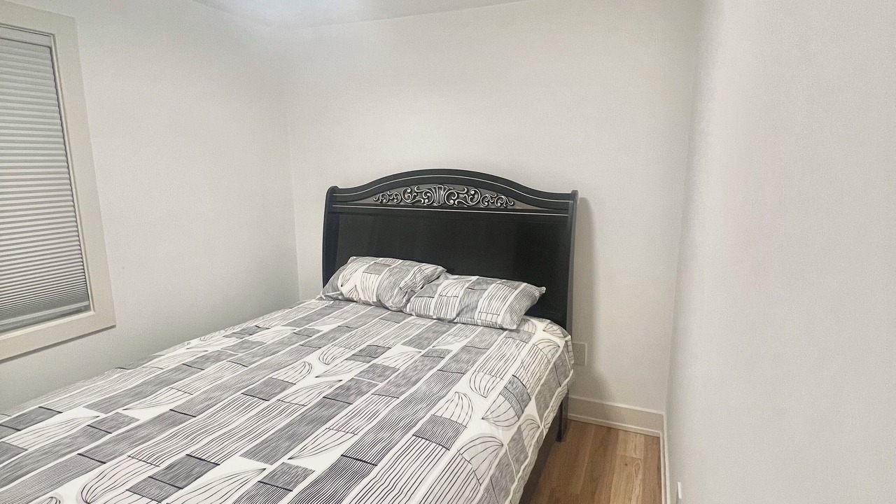 Photo of Bedroom in Irving Park