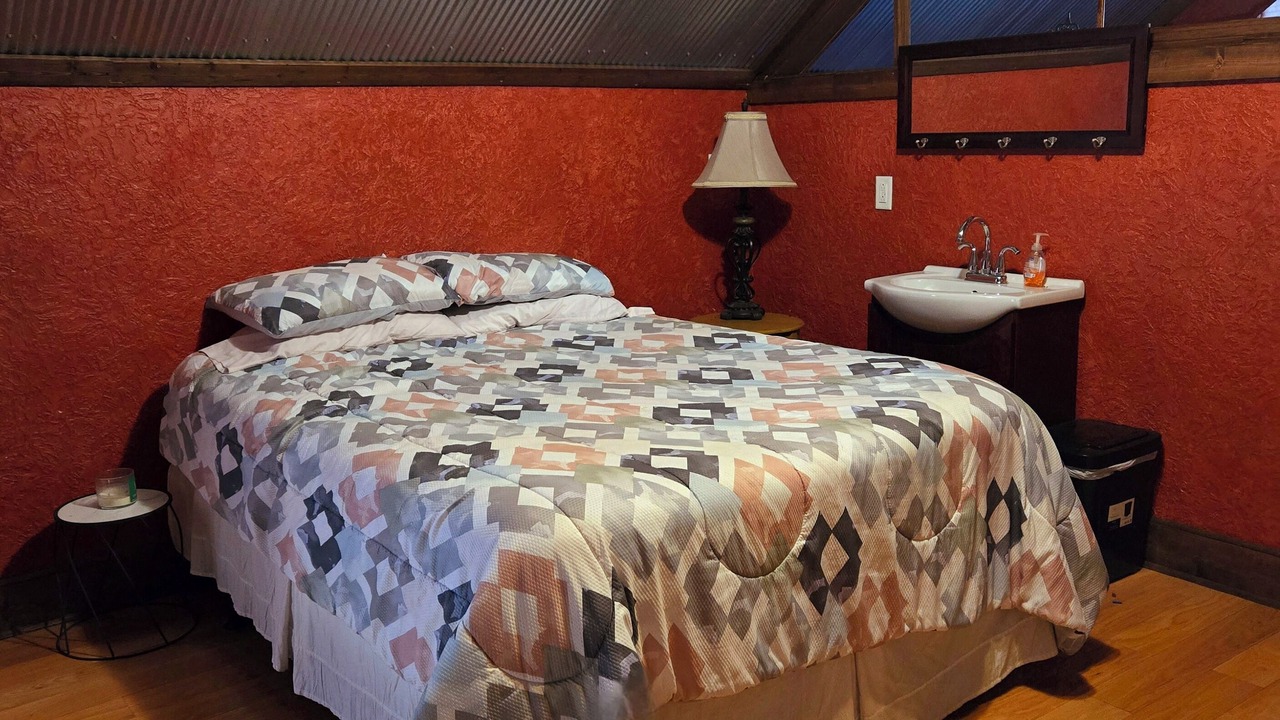 Photo of Bedroom in Cobden