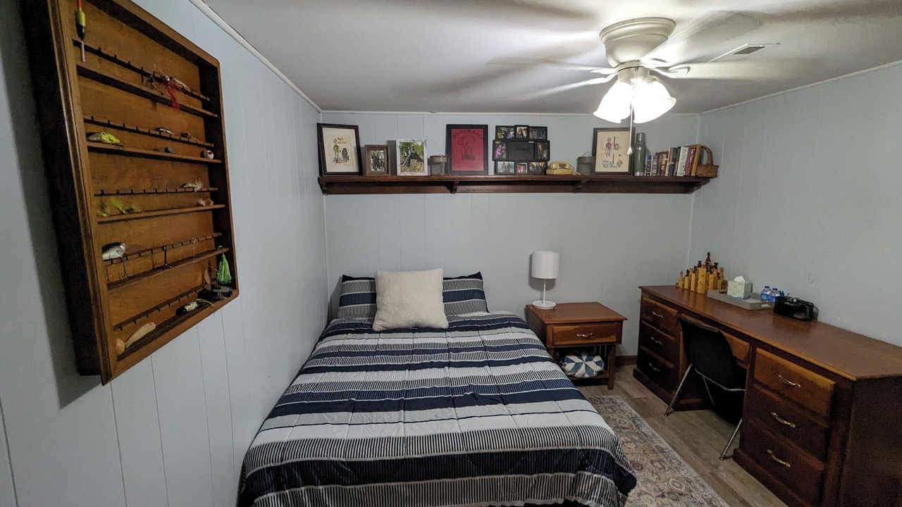 Photo of Bedroom in Tamms