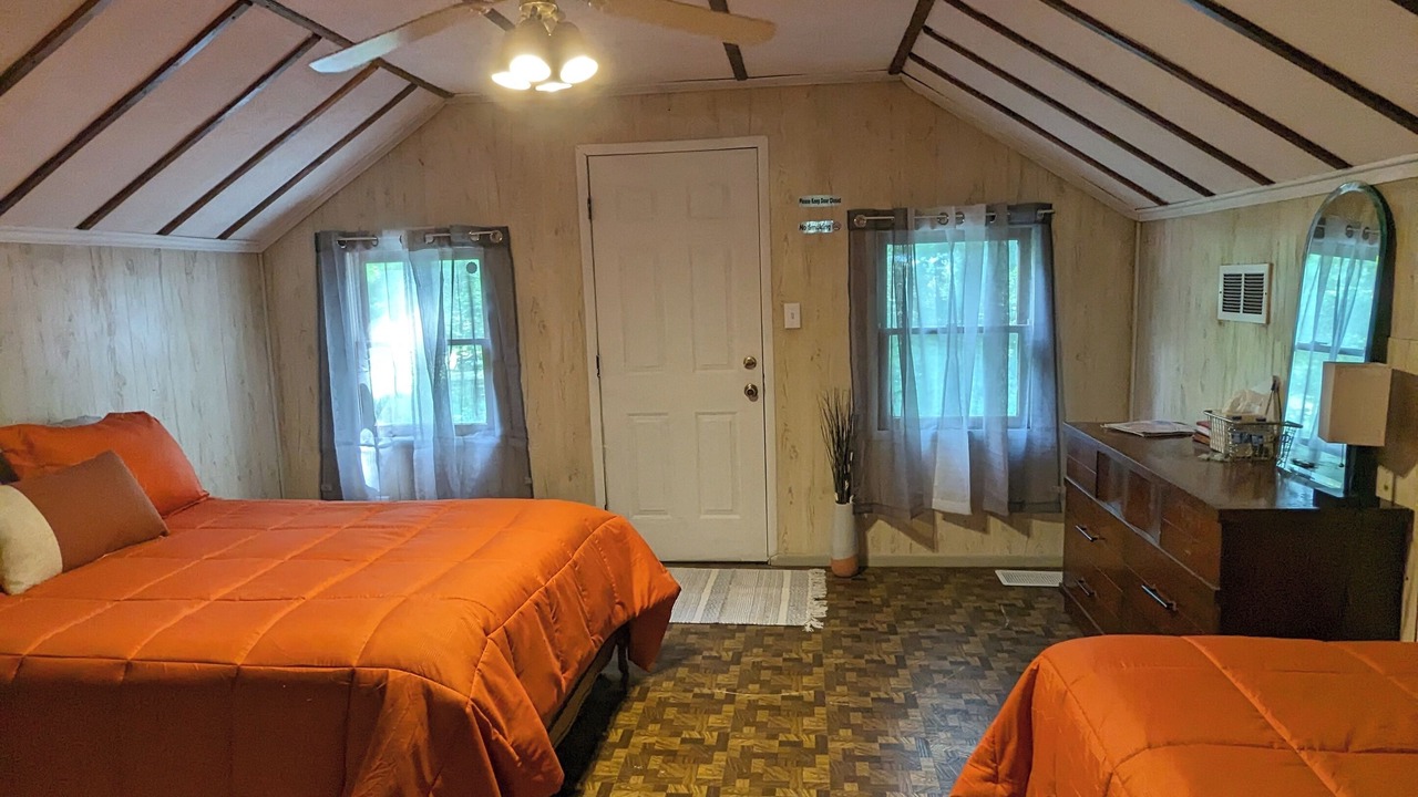 Photo of Bedroom in Tamms