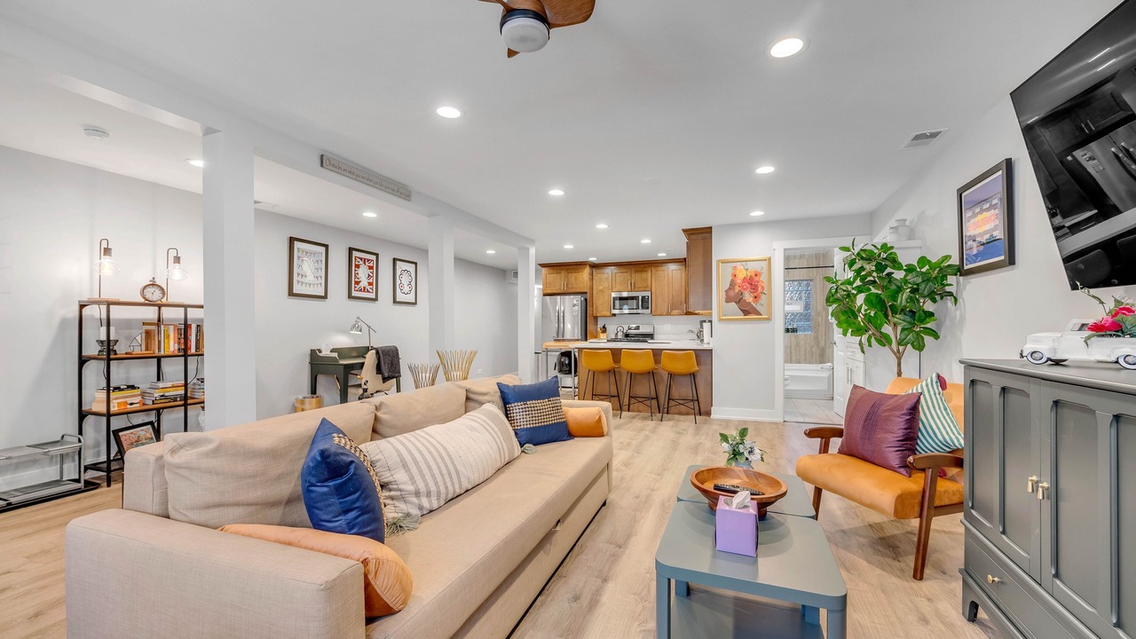 Photo of Bedroom in Near West Side