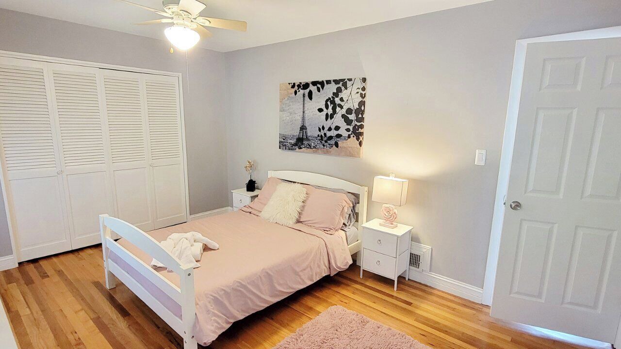 Photo of Bedroom in Dunning