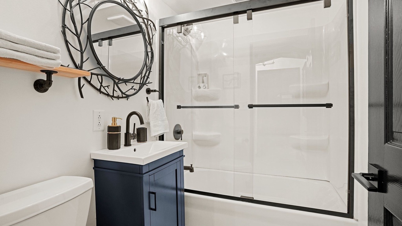 Photo of Bathroom in Willowbrook
