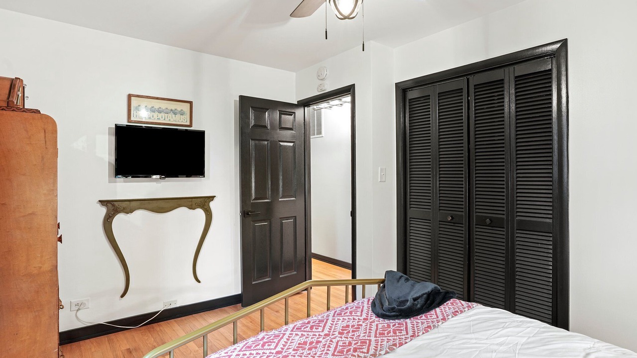 Photo of Bedroom in Willowbrook