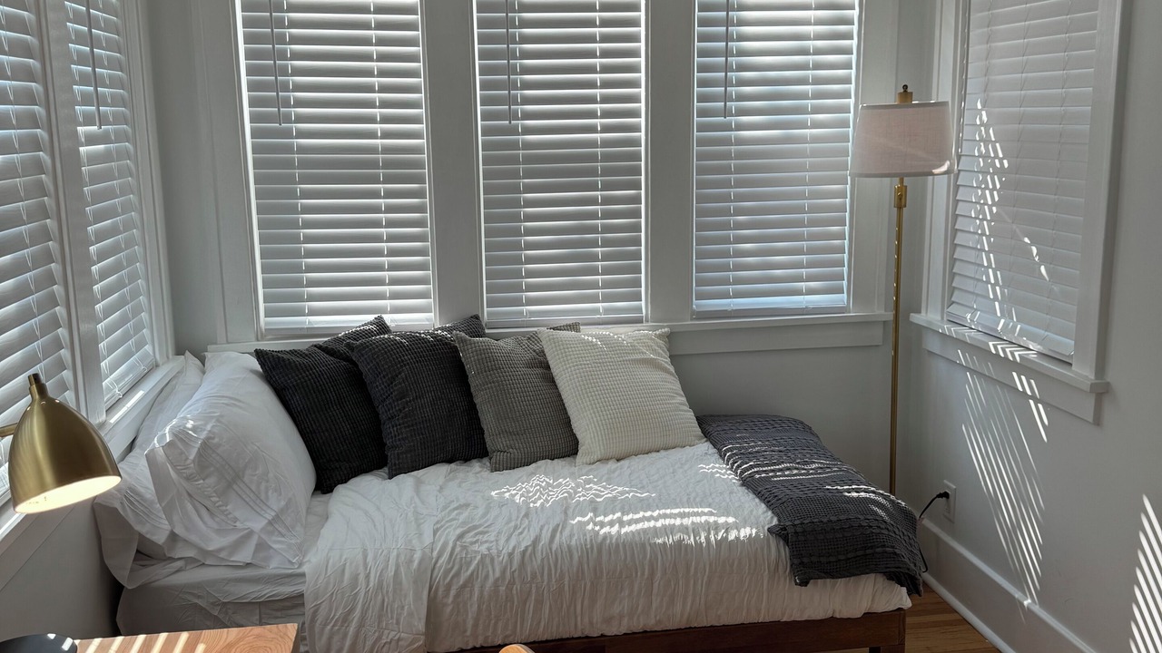 Photo of Bedroom in Village of Lakewood