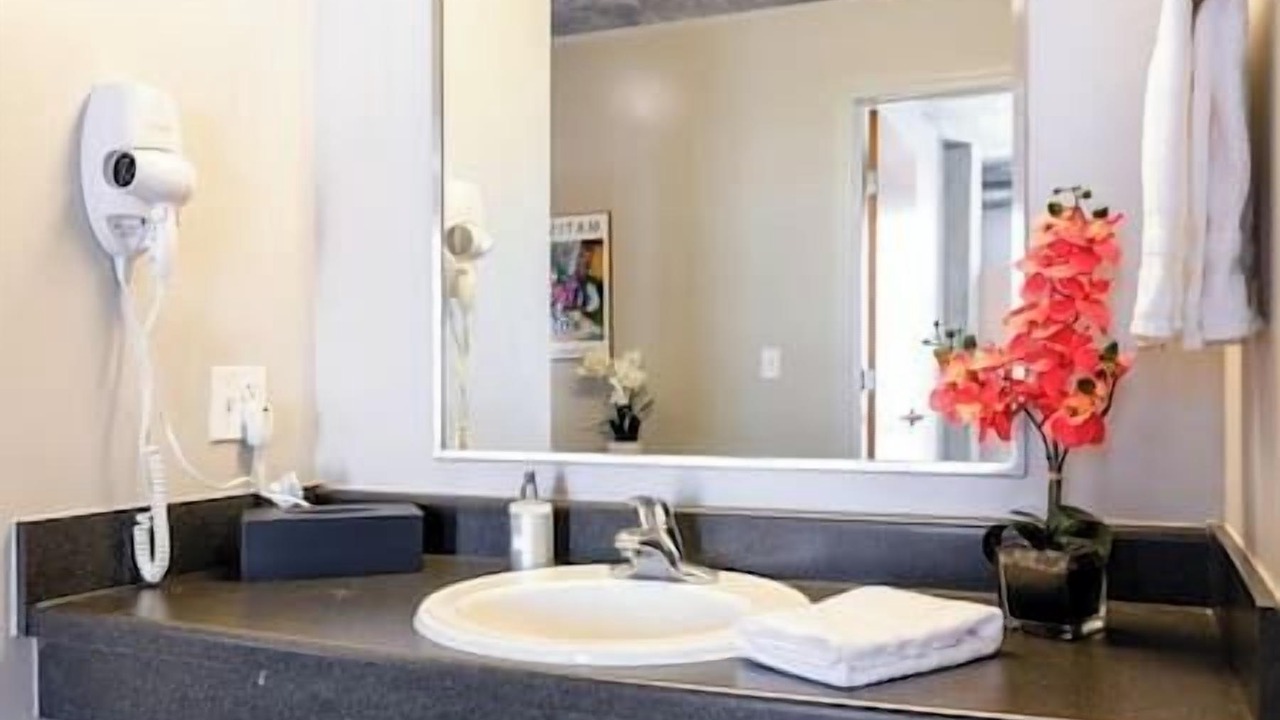 Photo of Bathroom in The Loop