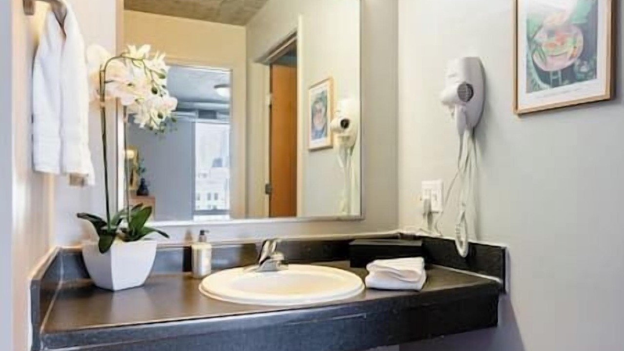 Photo of Bathroom in The Loop