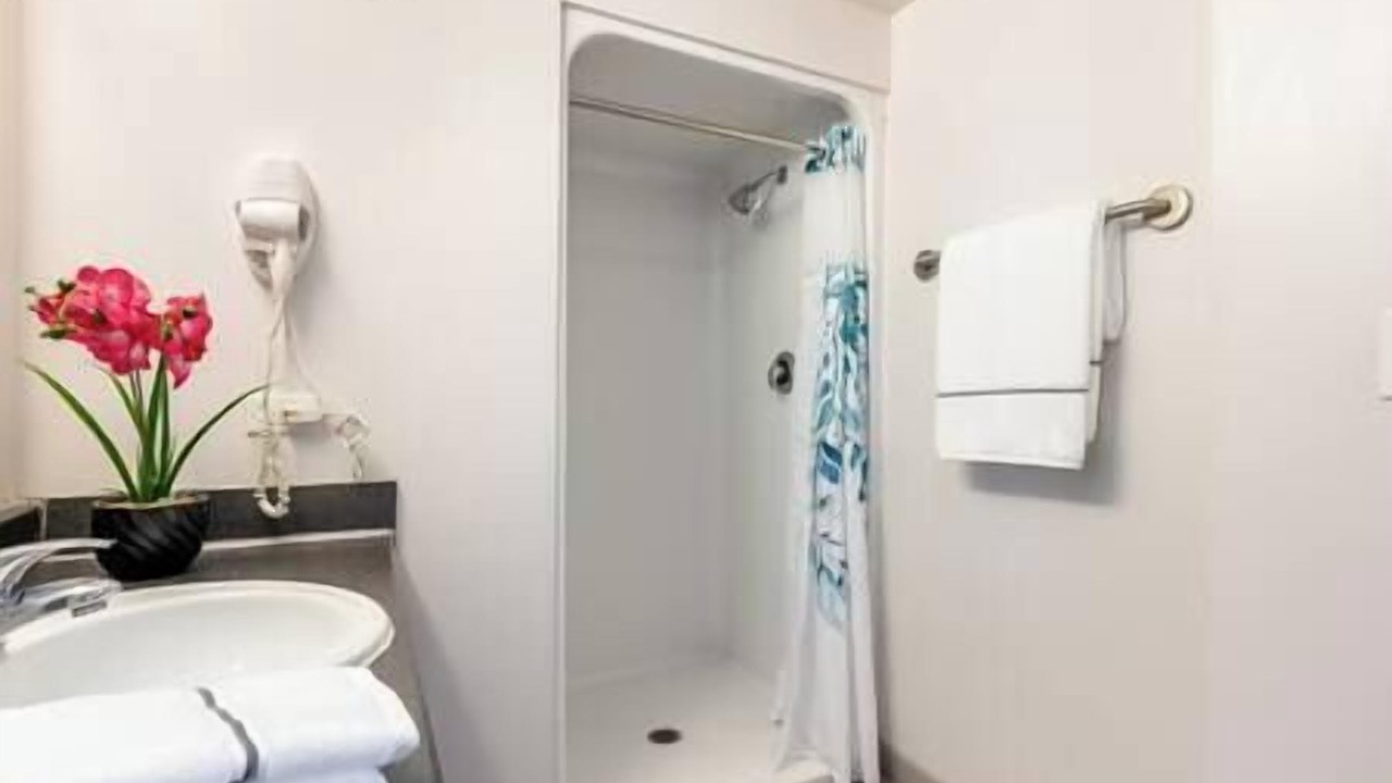 Photo of Bathroom in The Loop
