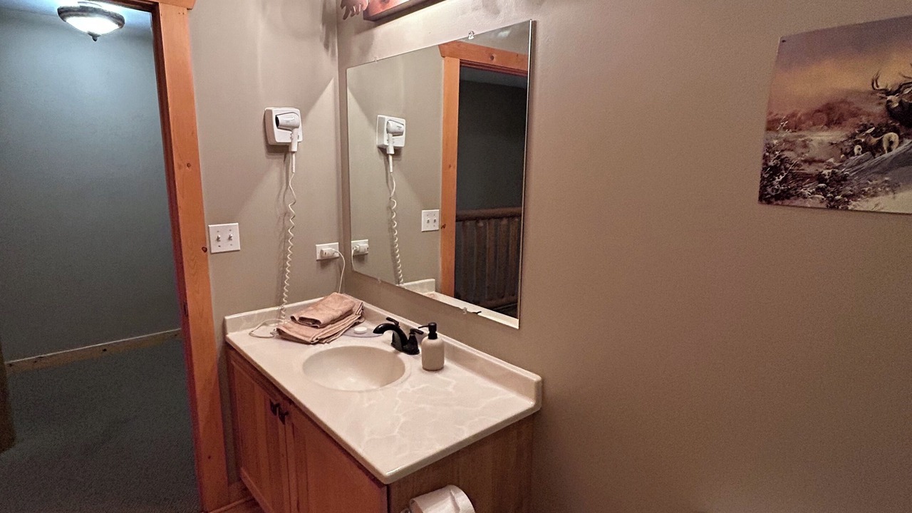Photo of Bathroom in Oglesby