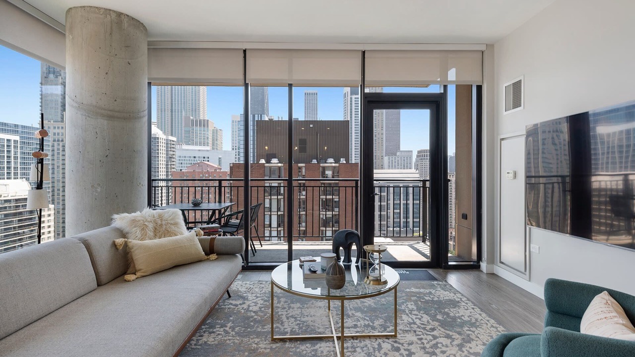 Photo of Livingroom in Rush and Division