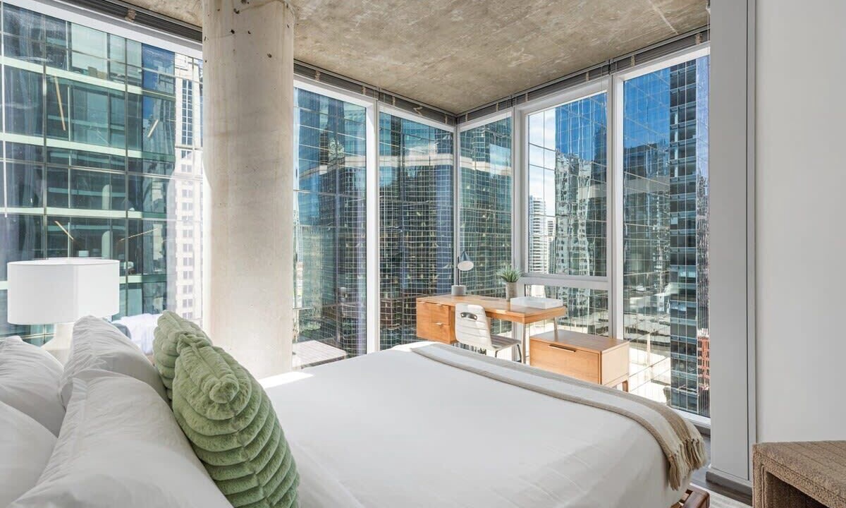 Photo of Bedroom in Downtown Chicago
