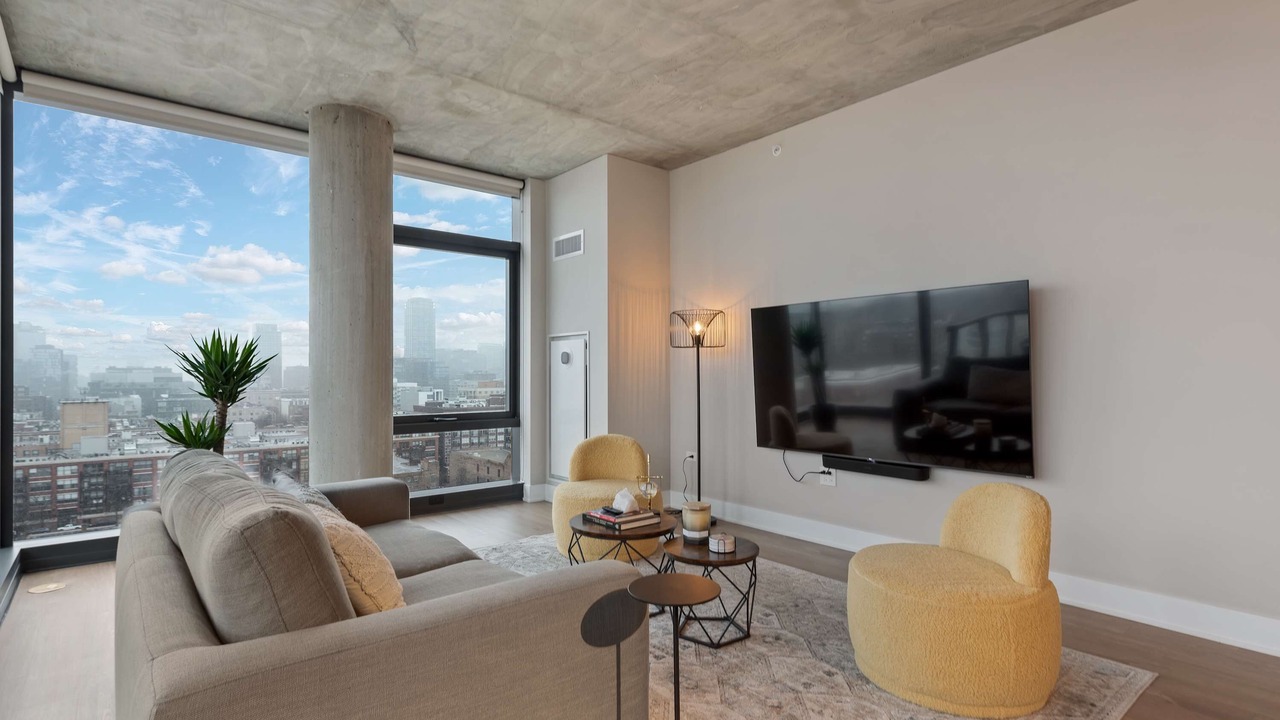 Photo of Livingroom in West Loop