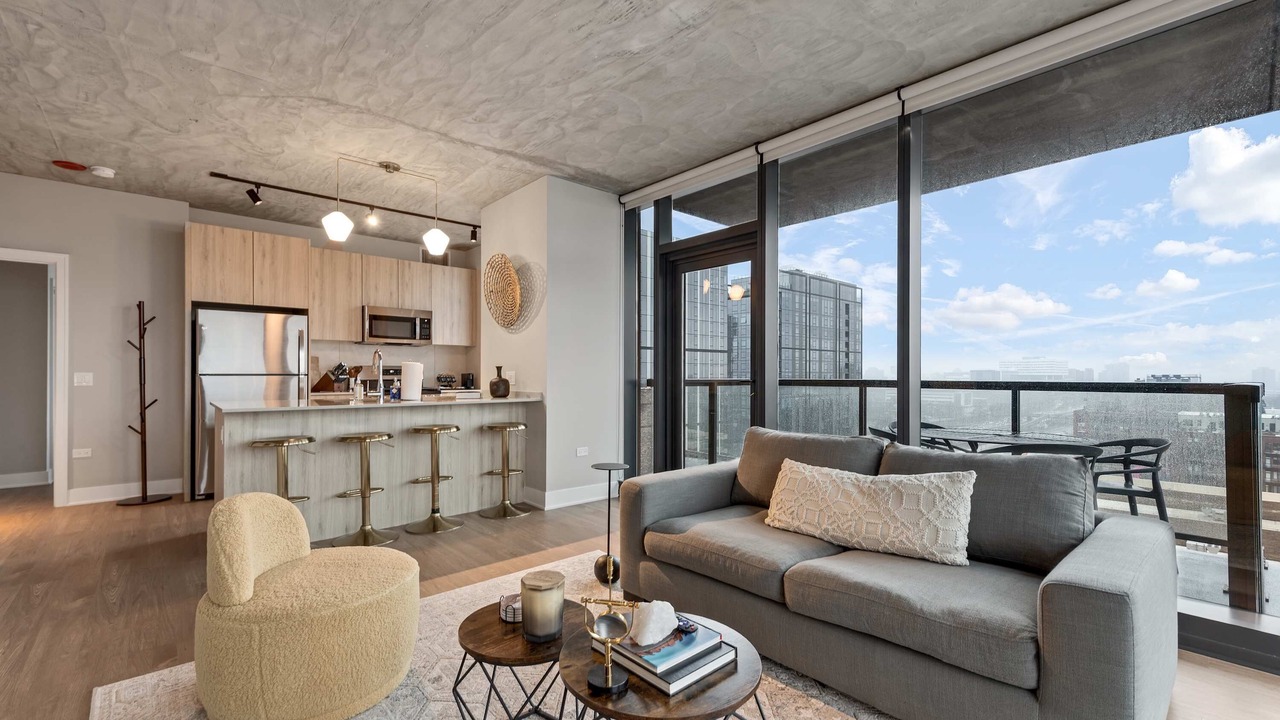 Photo of Livingroom in West Loop