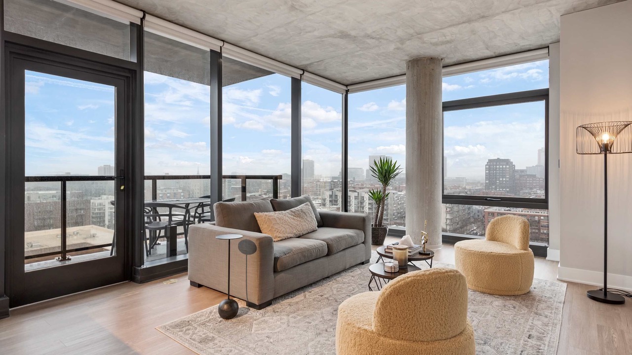 Photo of Livingroom in West Loop