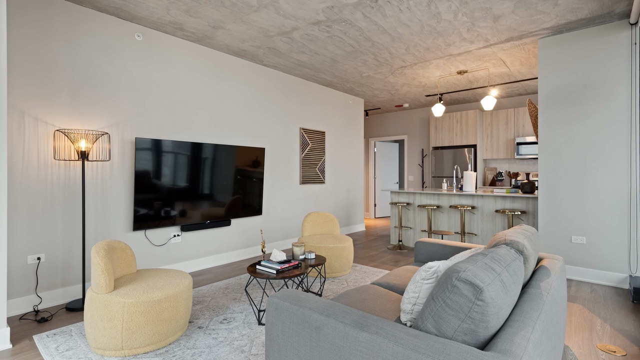 Photo of Livingroom in West Loop