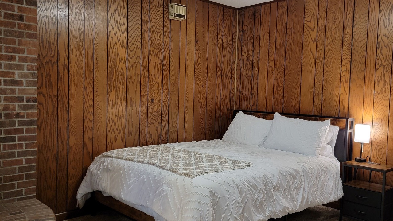 Photo of Bedroom in Dundas