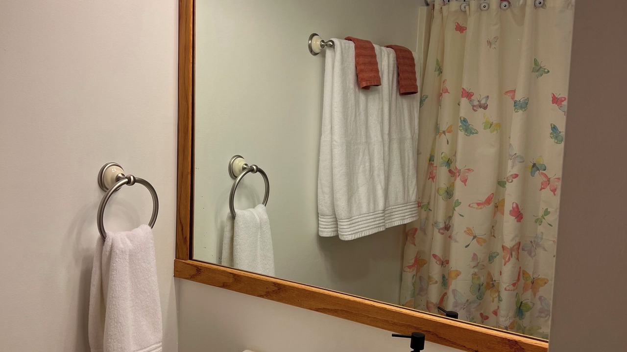 Photo of Bathroom in Cobden