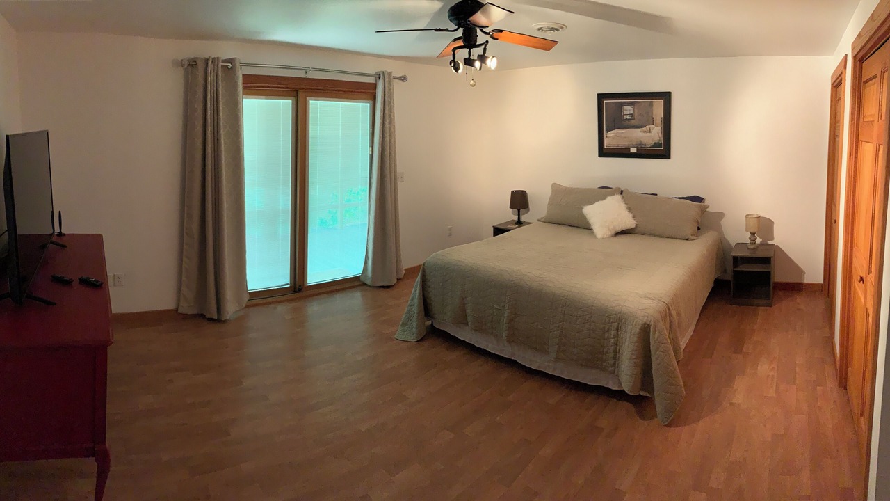 Photo of Bedroom in Cobden