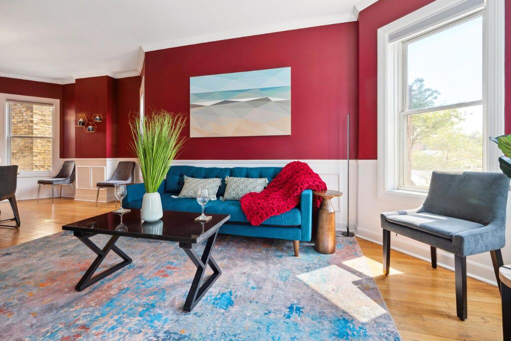 Photo of Livingroom in Lakeview