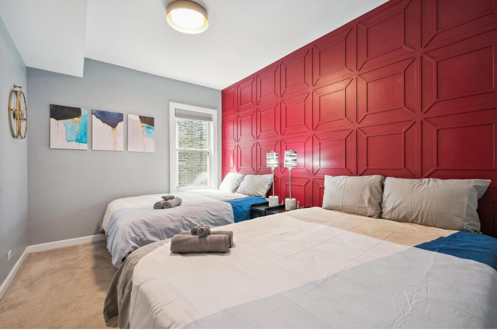 Photo of Bedroom in Lakeview