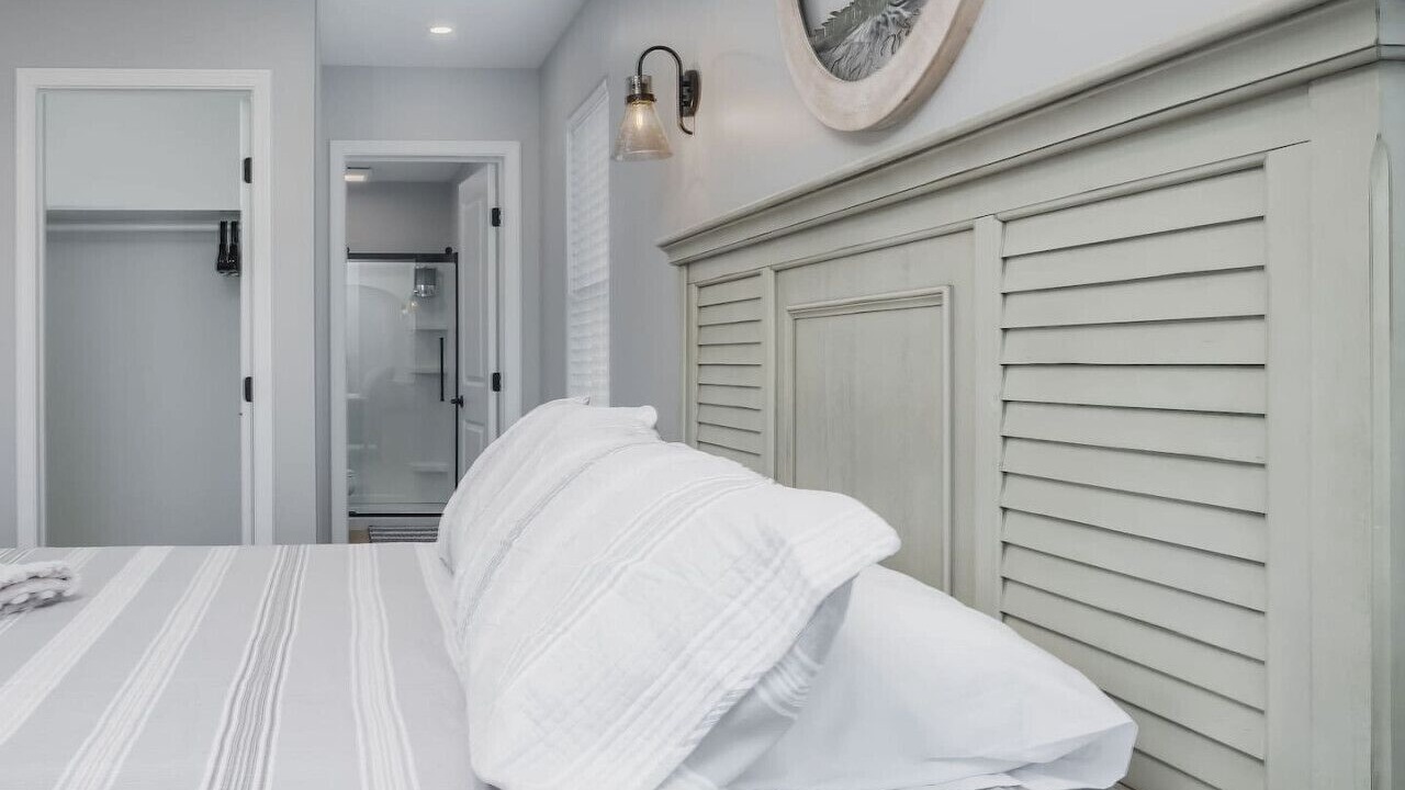 Photo of Bedroom in Fox Lake