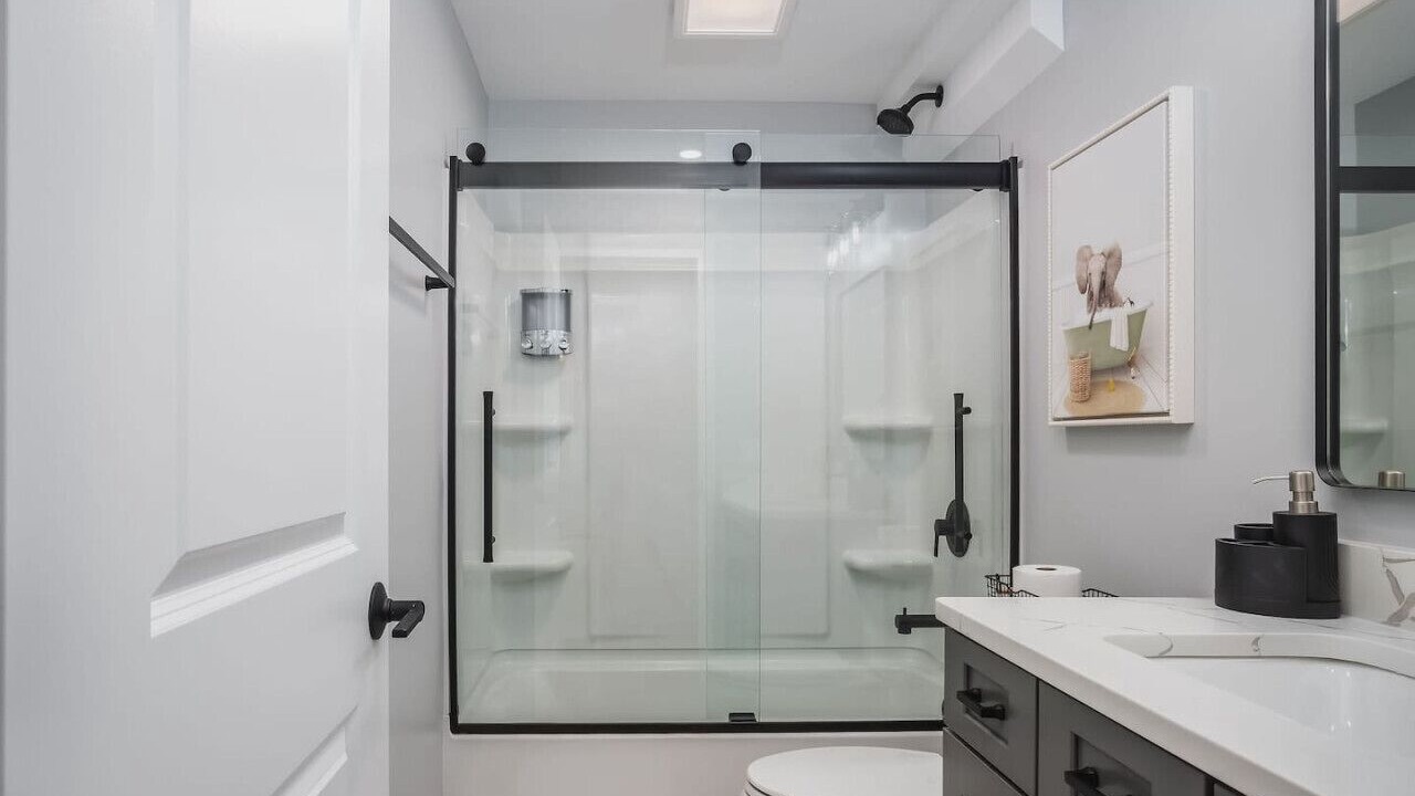Photo of Bathroom in Fox Lake