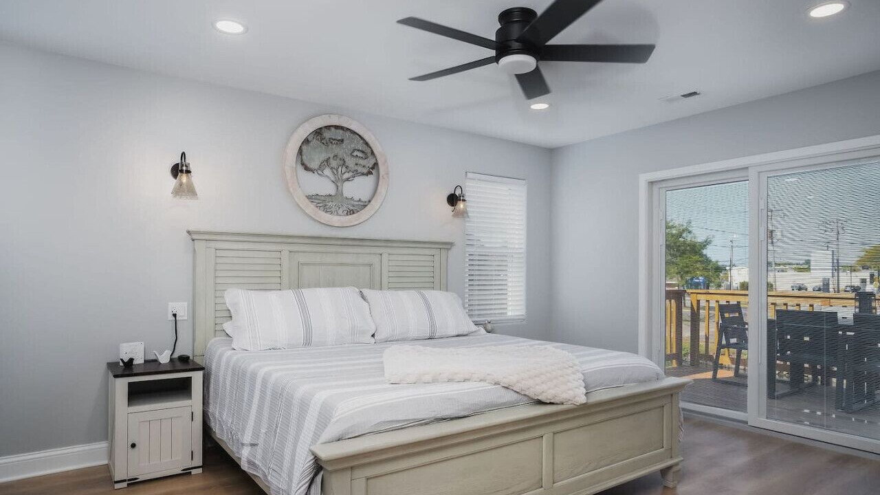 Photo of Bedroom in Fox Lake