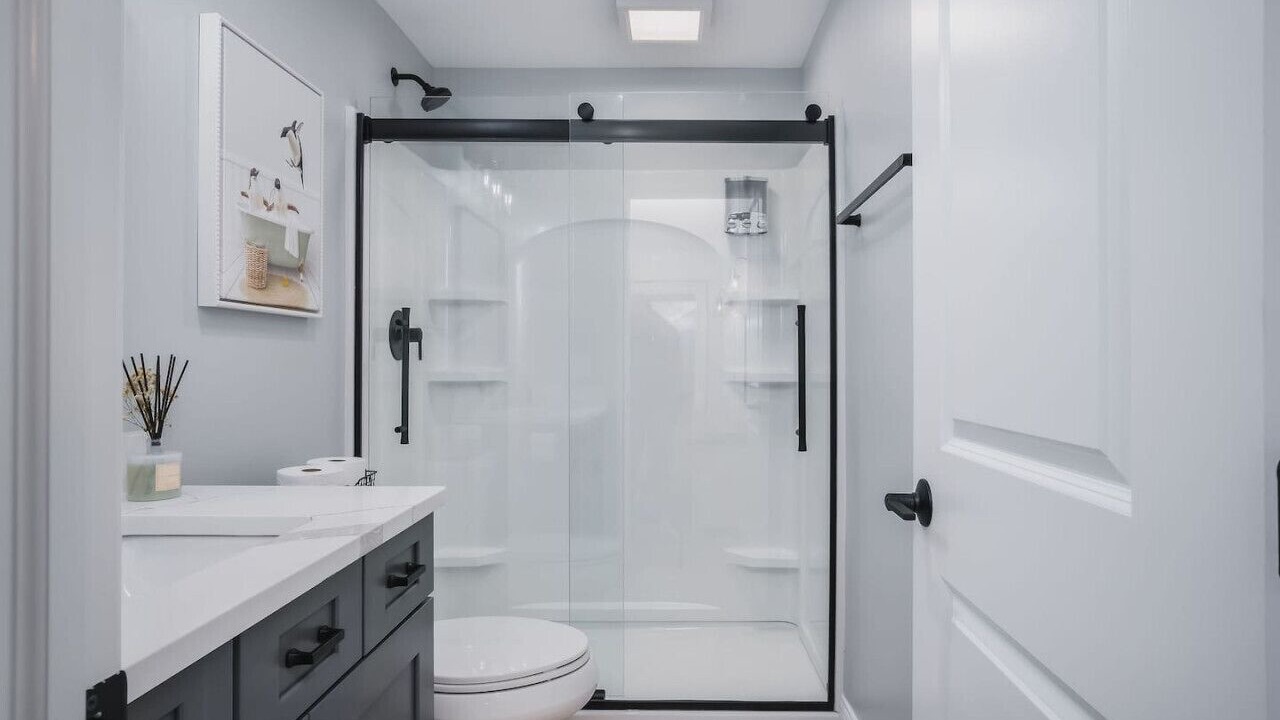 Photo of Bathroom in Fox Lake