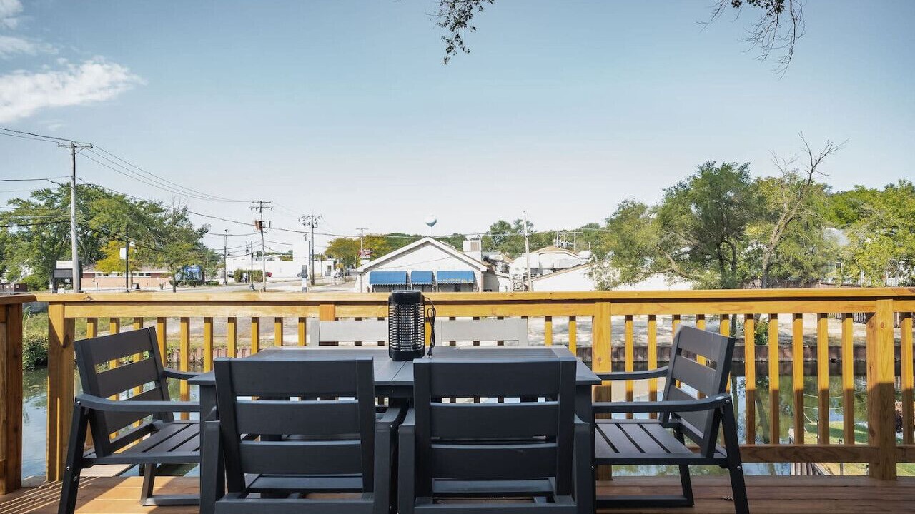 Photo of Outdoor in Fox Lake
