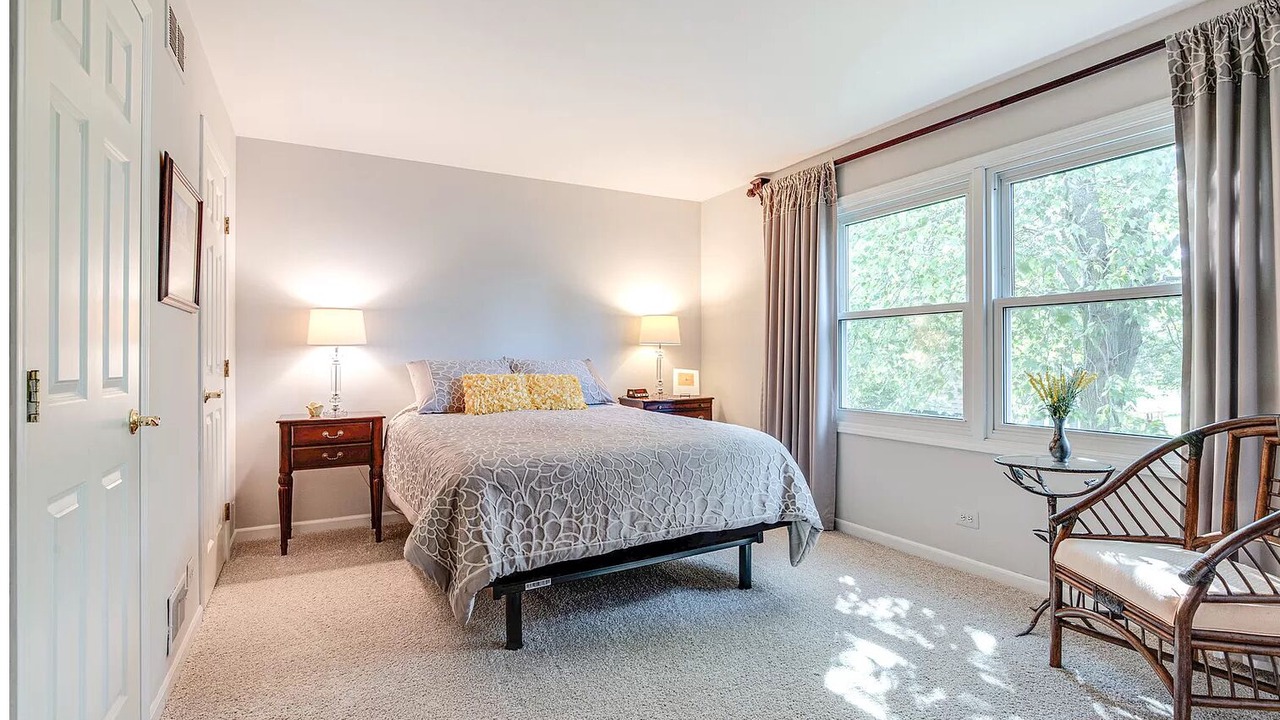 Photo of Bedroom in Lake Zurich