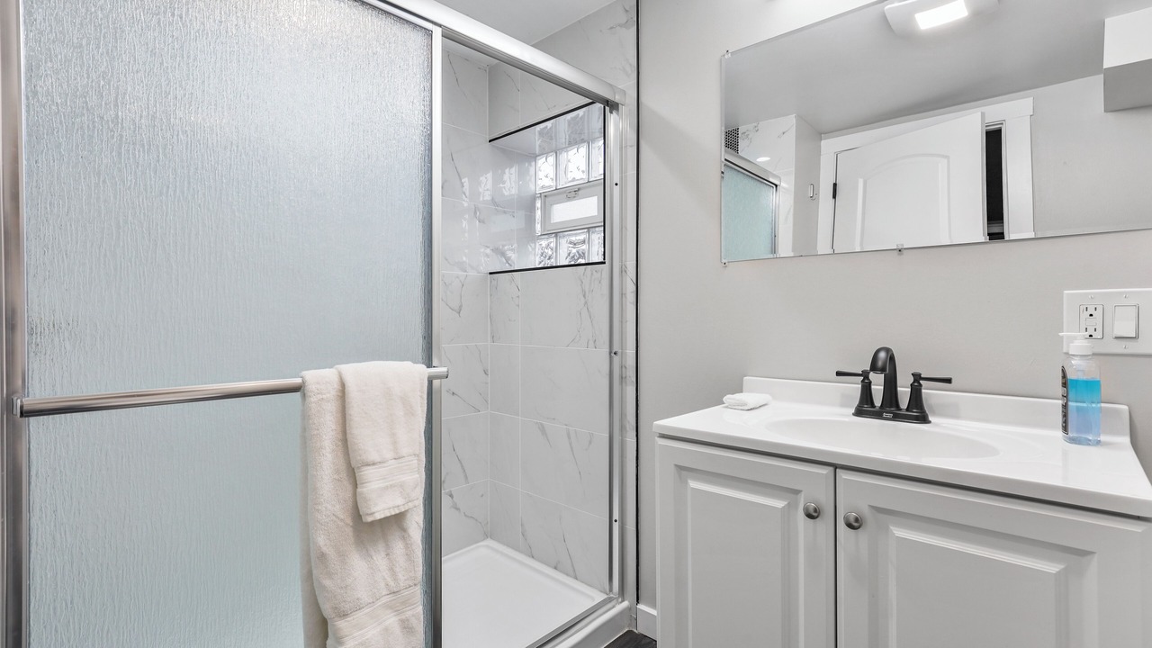 Photo of Bathroom in Elmhurst