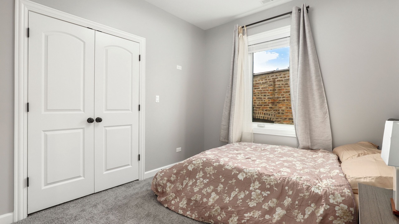 Photo of Bedroom in Grand Boulevard