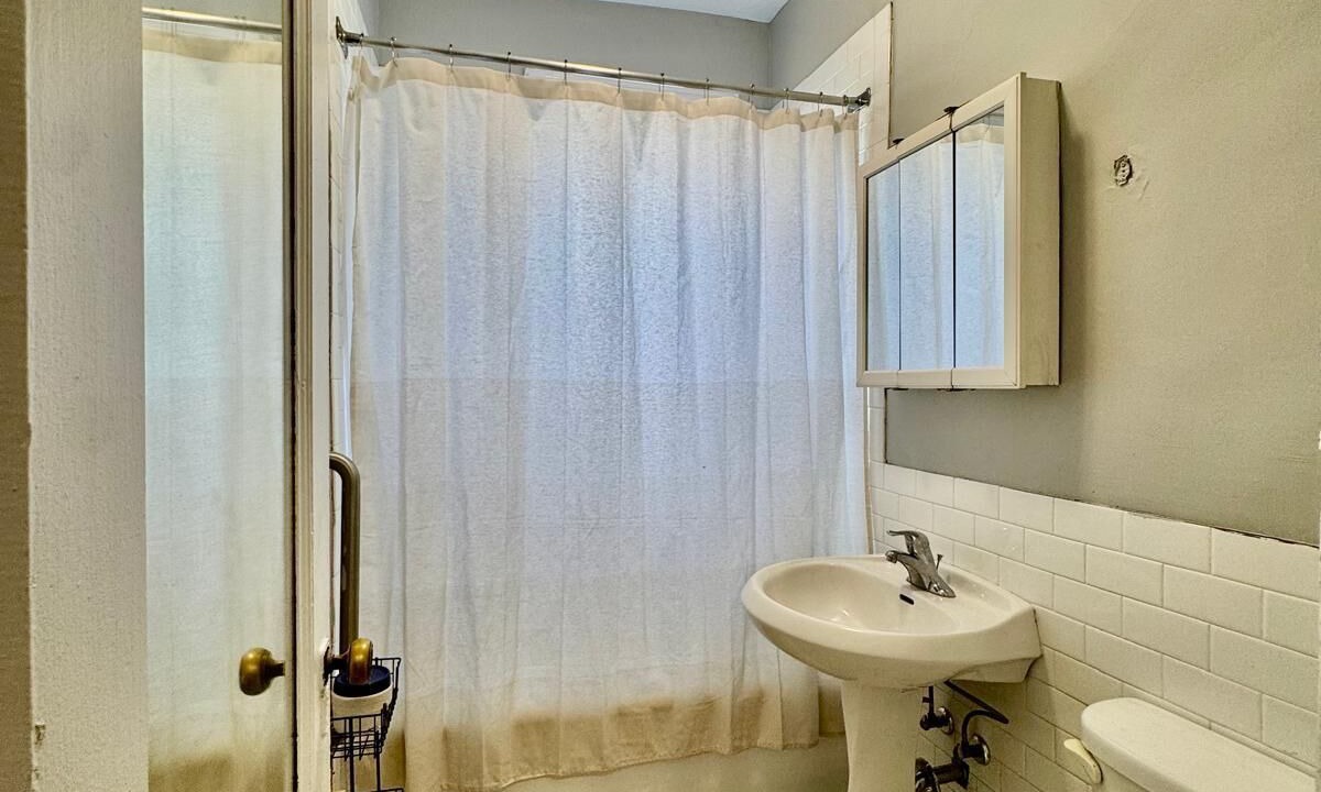 Photo of Bathroom in South Shore