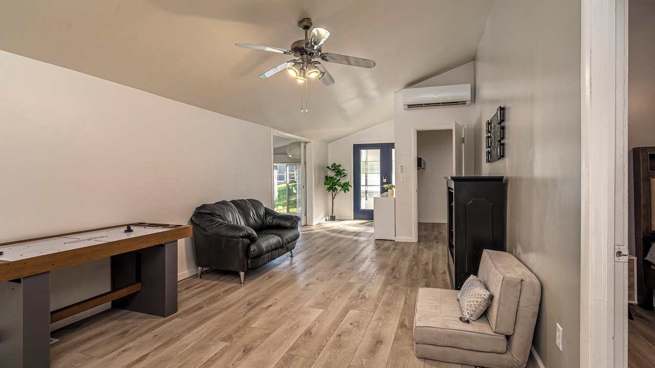 Photo of Livingroom in Marion