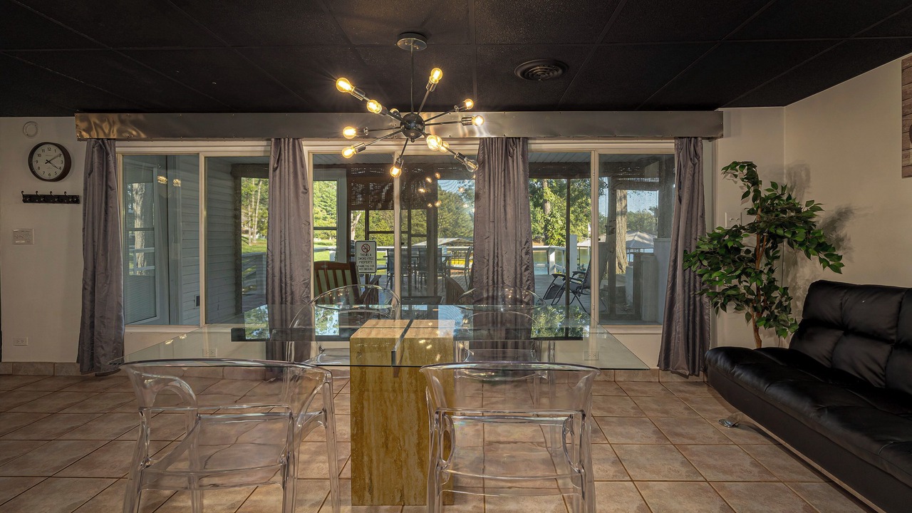 Photo of Livingroom in Marion
