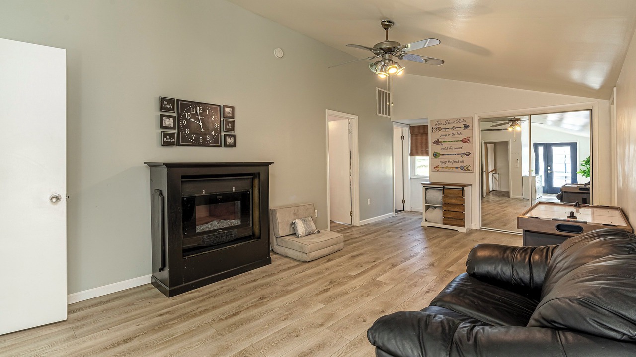 Photo of Livingroom in Marion