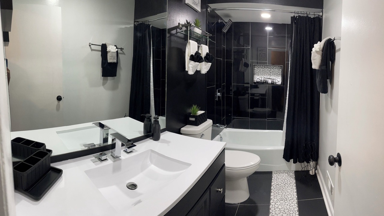 Photo of Bathroom in Lansing