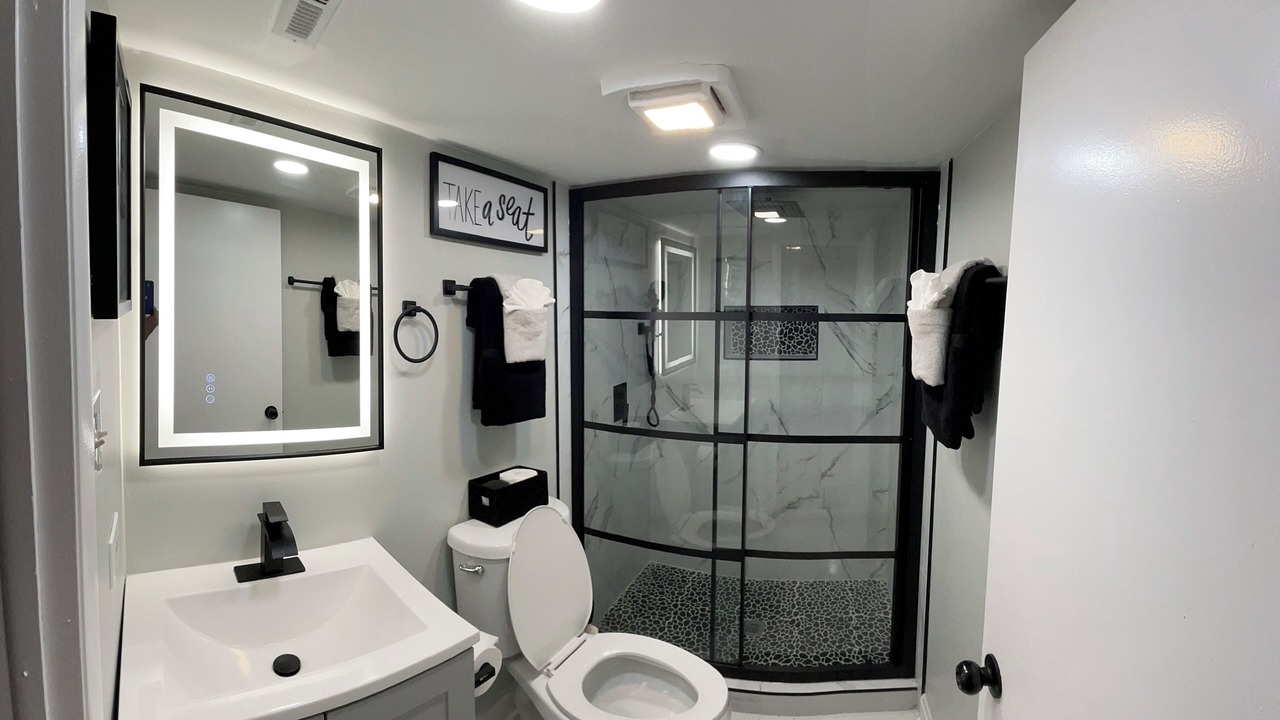 Photo of Bathroom in Lansing
