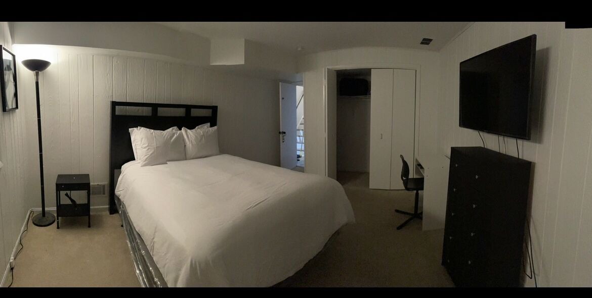 Photo of Bedroom in Lansing