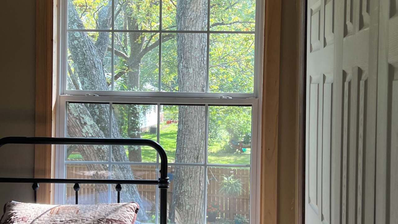 Photo of Bedroom in Christopher